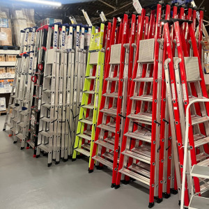 Escabeaux aluminium qualité professionnelle - Mastock