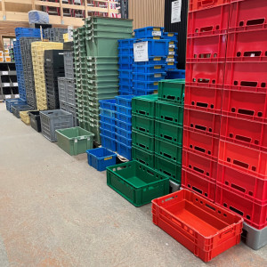 Bacs et caisses de rangement - Mastock