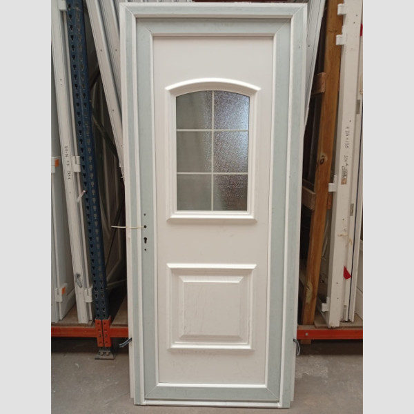 Portes en PVC blanc - Menuiseries - Mastock