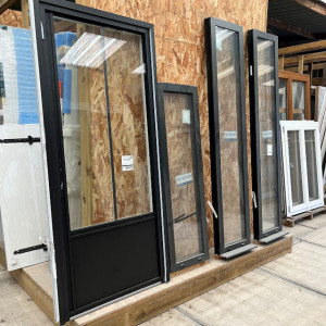 Porte d'entrée 850 € - Mastock Nivillac