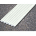 Plat PVC blanc cranté - Mastock