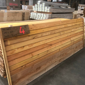 Planches de bois brut - Mastock